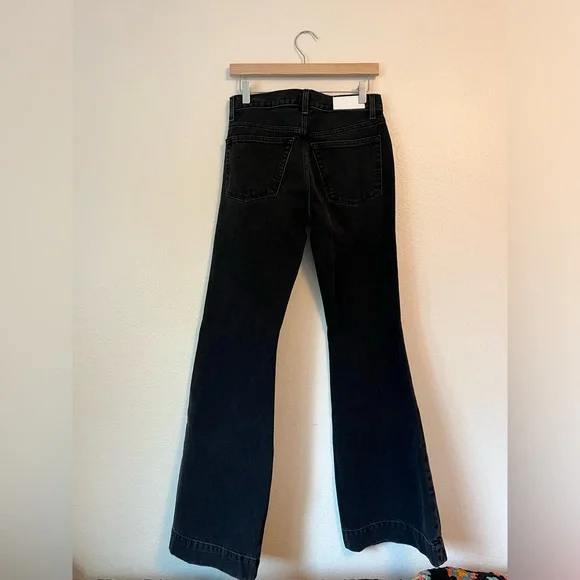 RE/DONE Denim 70’s Mid-Rise Flared Jeans in Black Size 26
